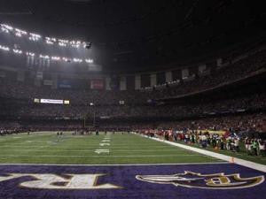 Power goes out in the third quarter of Super Bowl XLVII  between the San Francisco 49ers and Baltimore Raven on Sunday, Feb. 3, 2013, at the Superdome in New Orleans. (Jim Gensheimer/Bay Area News Group)