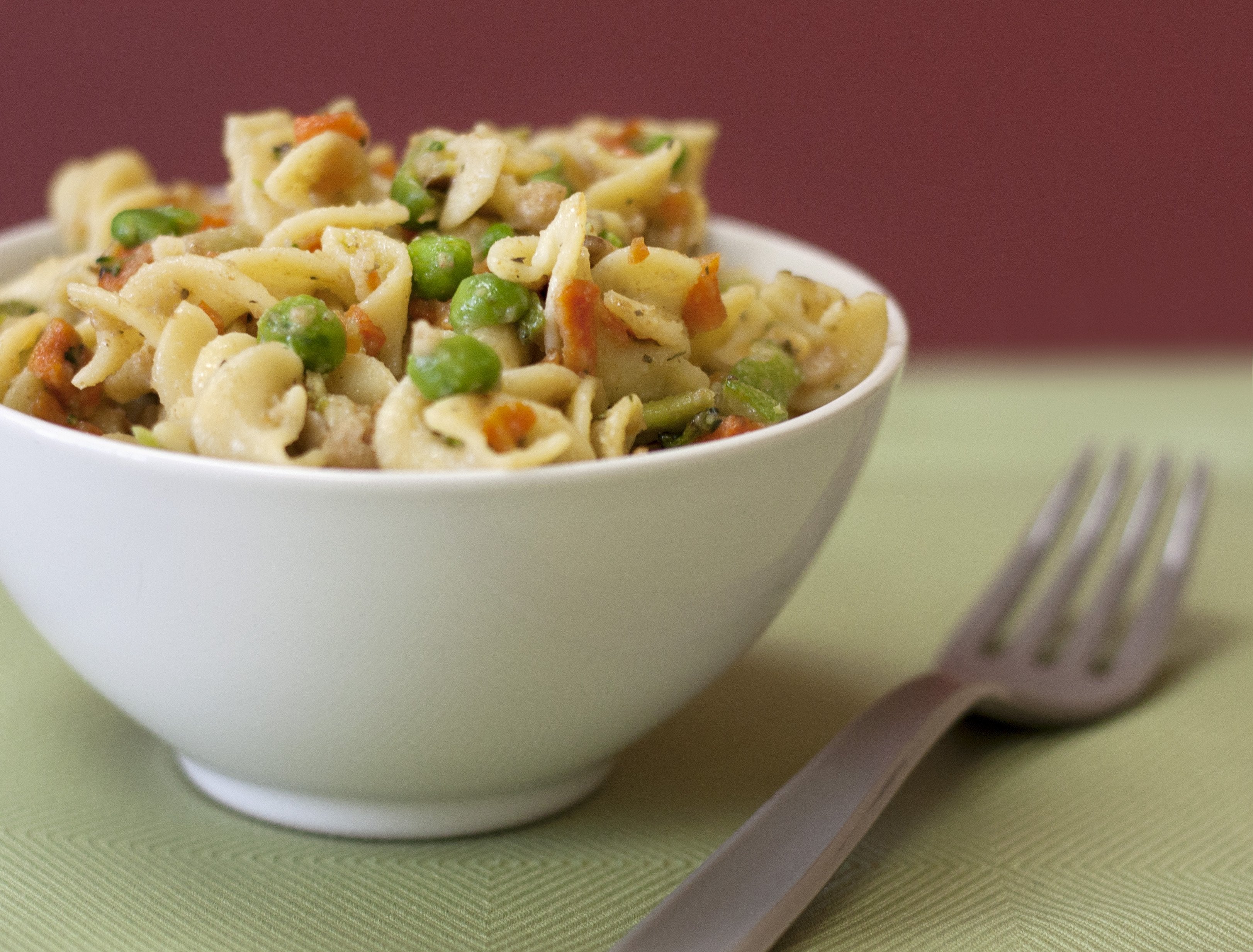 Celebrate Spring (or Pretend it's Spring) with Food Storage Pasta Primavera