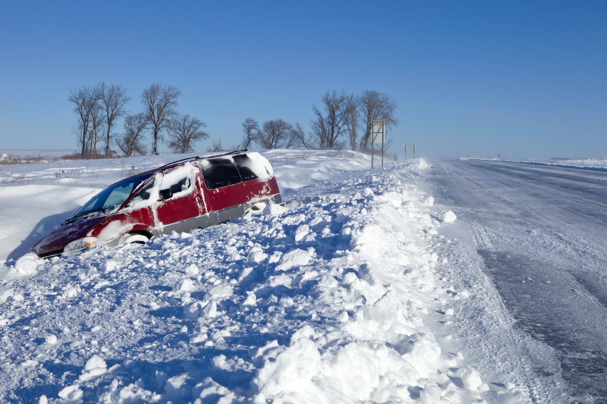 Trapped in Traffic: Prepare Your Car for Winter Driving - Be Prepared - Emergency Essentials